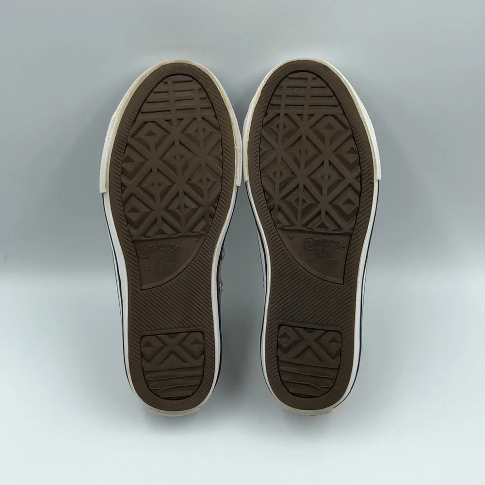 Converse Chuck Taylor Low Shoes Junior Sz‎ 2